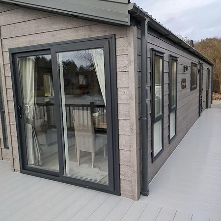 Kingfisher Lodge 우드홀스파 외부 사진