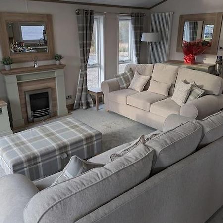 Kingfisher Lodge 우드홀스파 외부 사진